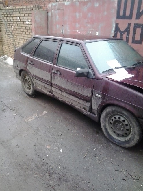 ВАЗ-2113, г.н. г.н.