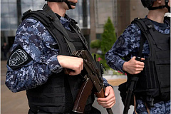 Столичные росгвардейцы задержали дебошира в больнице на западе Москвы
